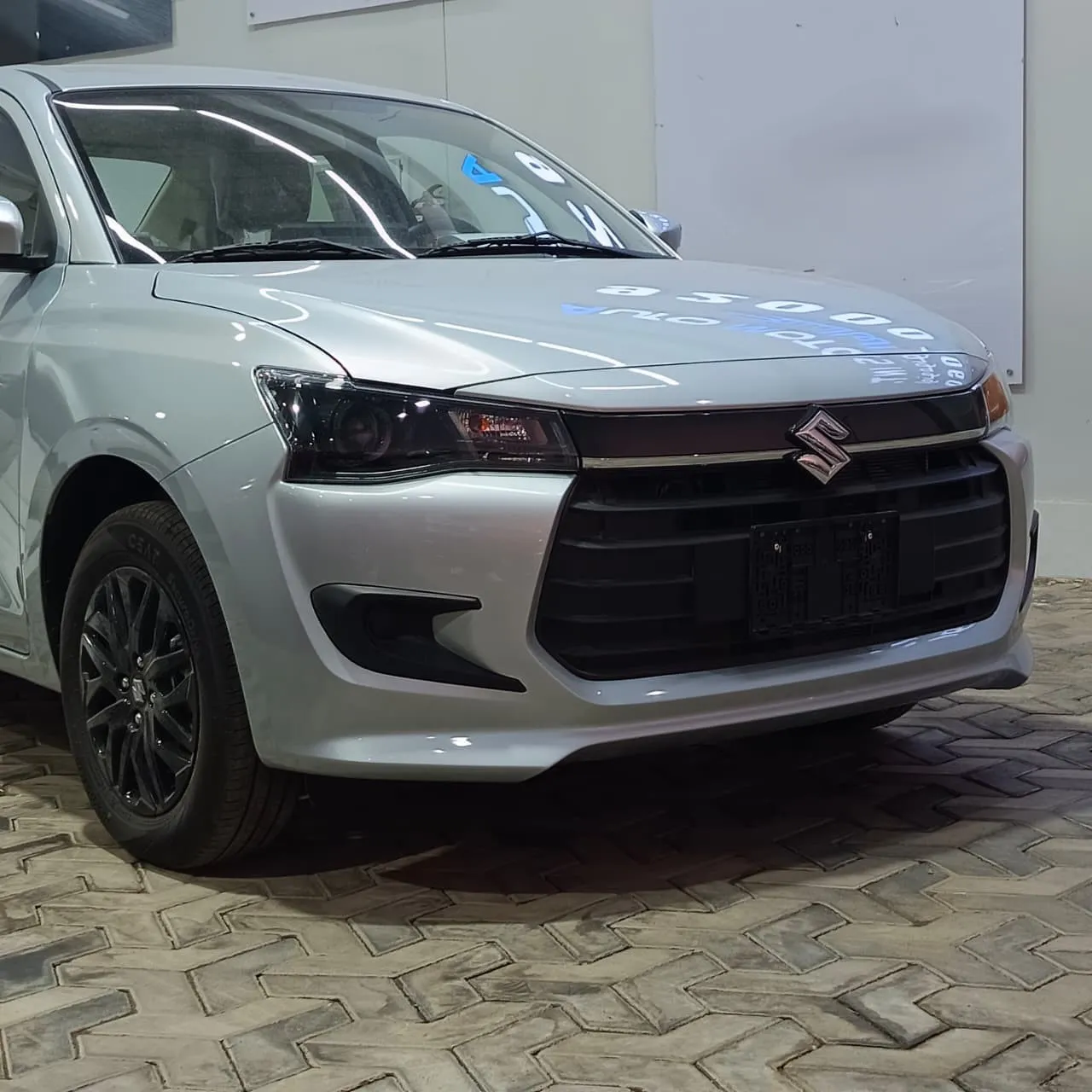 سيارة: سوزوكي ديزاير ستاندر (Suzuki Dzire Standard)