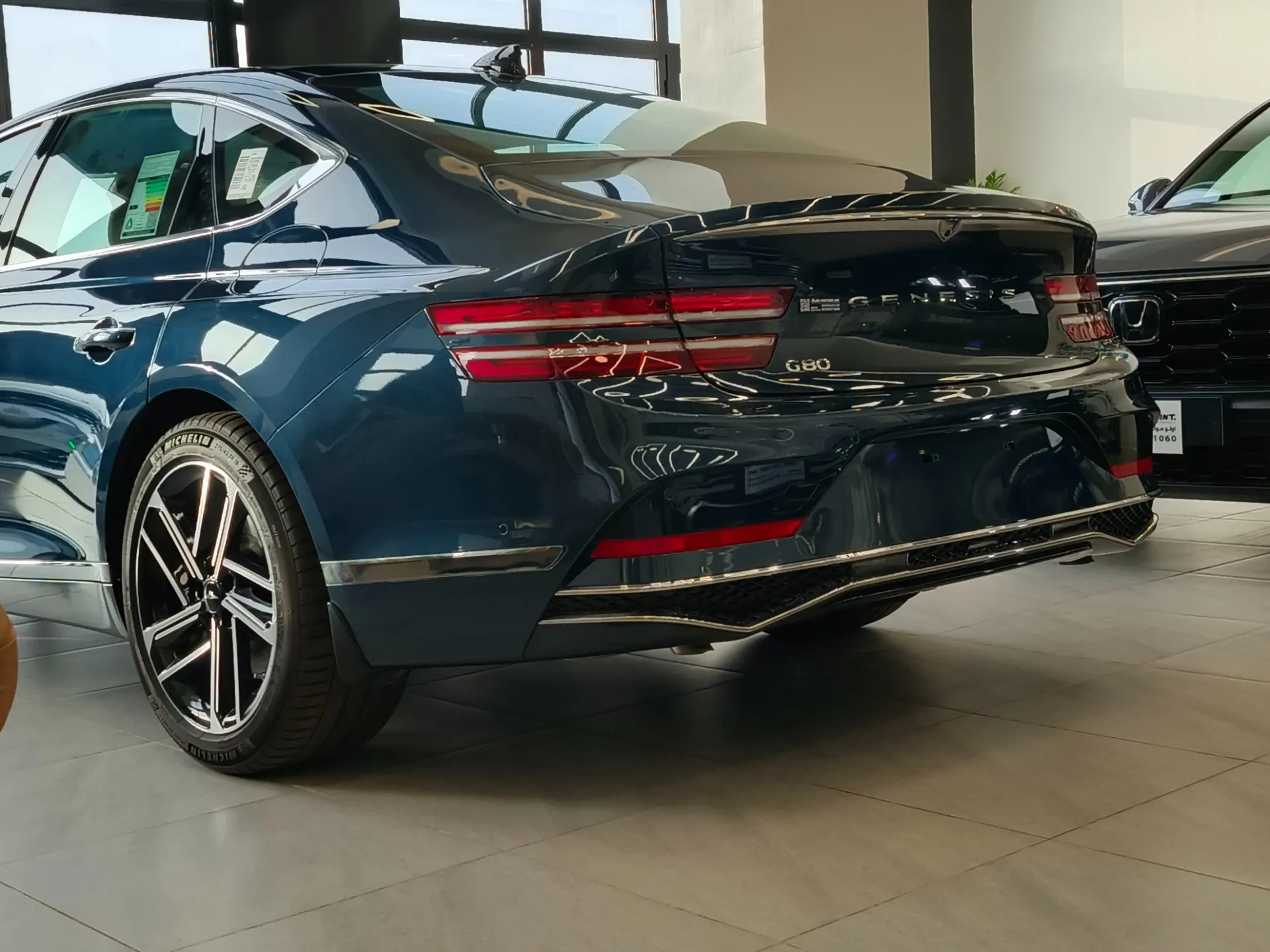 سيارة: سيارات متنوعة GENESIS G80 بلاتيوم بلس