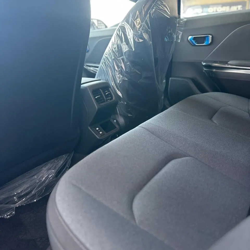 سيارة: كيا K4 GL 1.6 استندر (Kia K4 GL Standard)