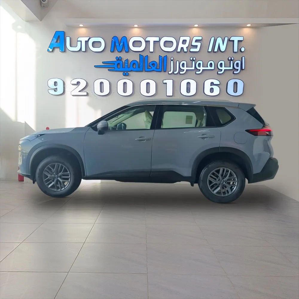 سيارة: نيسان اكس تريل 5 مقاعد استاندر دبل (Nissan X-Trail)